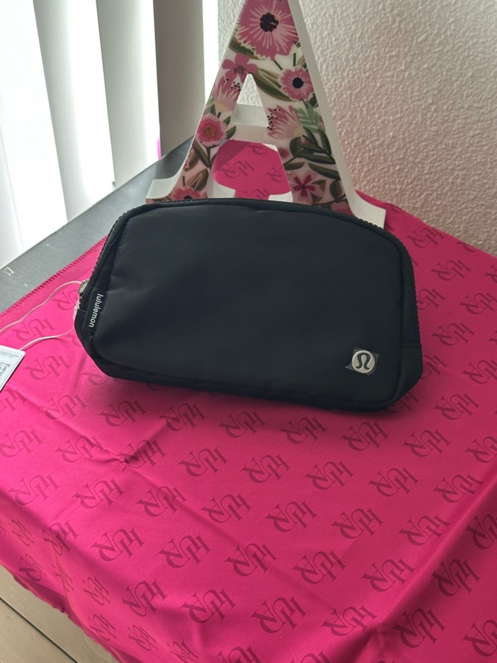 Lululemon Black Athletic Waist Pack
